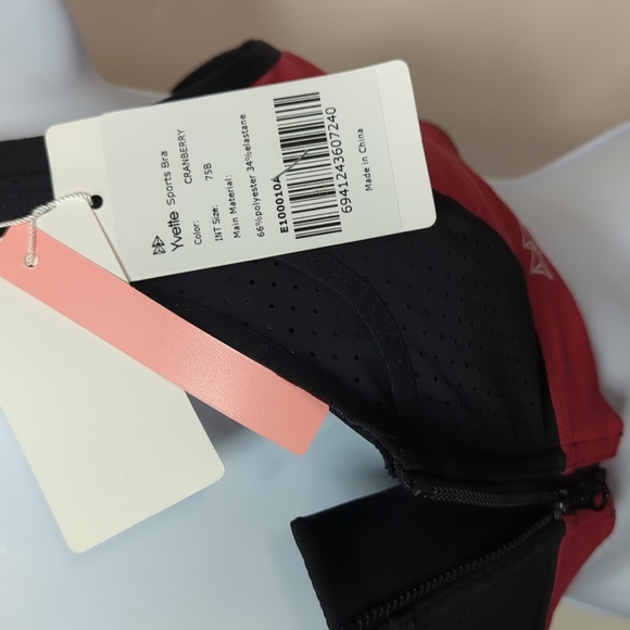 BNWT Yvette sports Bra cranberry black international size 75B (Small-Medium) - Picture 7 of 9